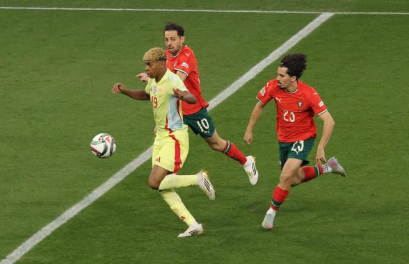 Aroganța și glumele neinspirate ale lui Lamine Yamal! Detalii nevăzute la televizor de la Portugalia - Spania: gesturile superbe făcute de Ronaldo