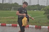 „Câine roșu” pe cod portocaliu » Alexandru Musi, întâmpinat cu RO-ALERT la baza de la Săftica