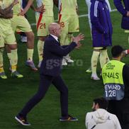 Luis de la Fuente se îmbrătişează cu Cristiano Ronaldo FOTO: Ionuţ Iordache (GSP)