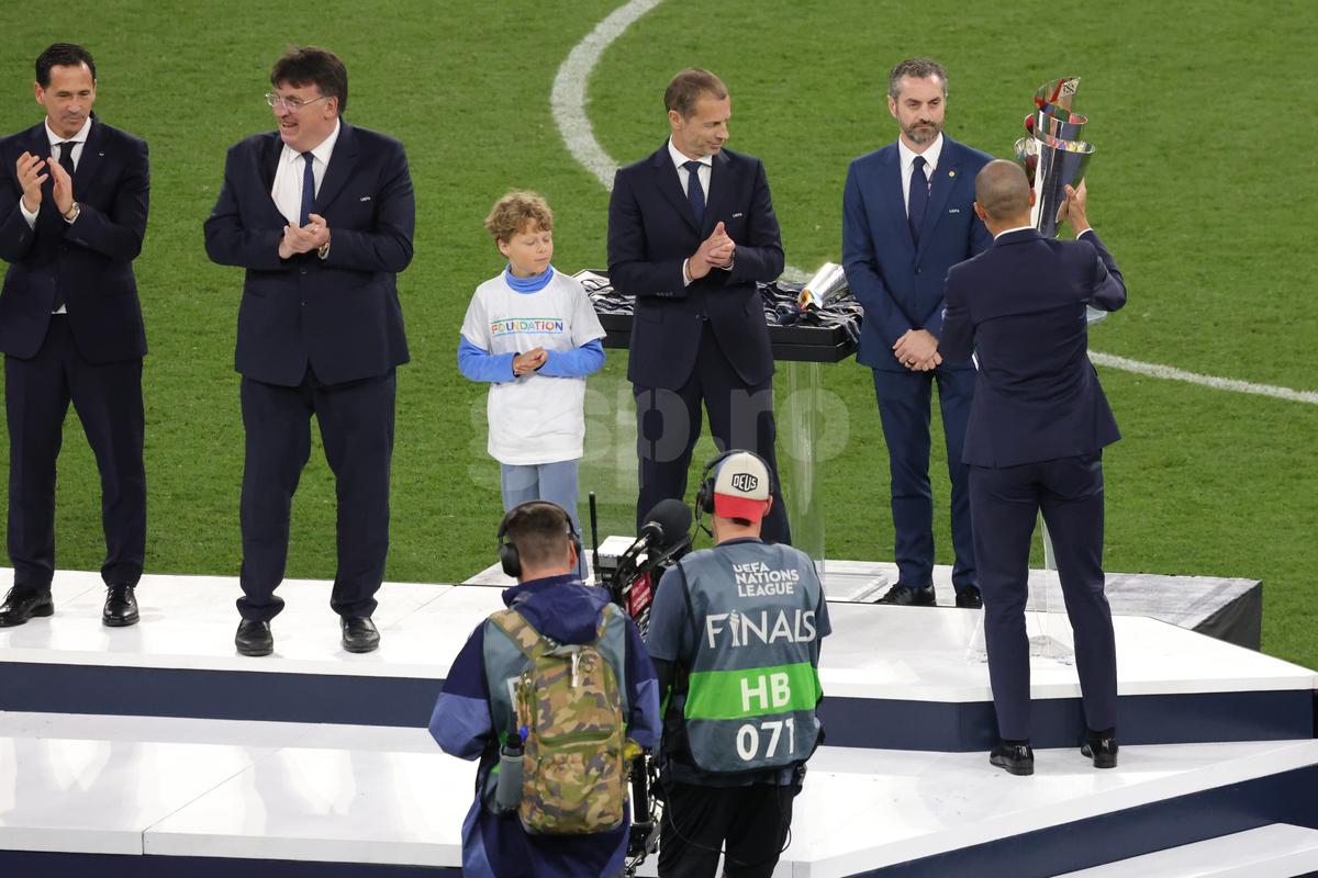 Aroganța și glumele neinspirate ale lui Lamine Yamal! Detalii nevăzute la televizor de la Portugalia - Spania: gesturile superbe făcute de Ronaldo