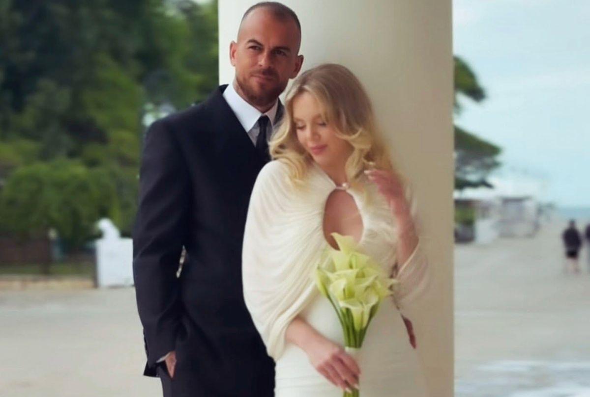 Anca Surdu, iubită Denis Alibec
