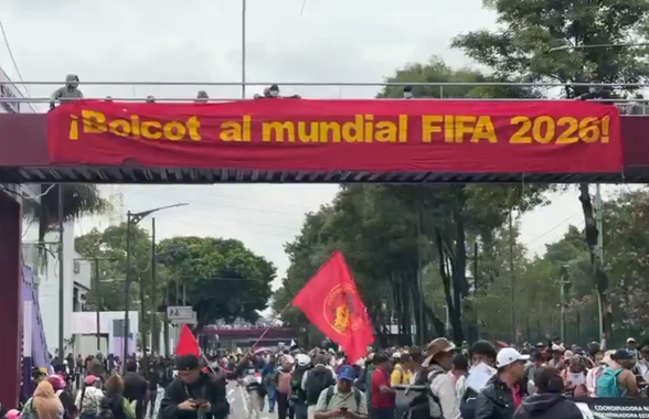 Haos uriaș înaintea startului Cupei Mondiale! Mii de protestatari au blocat drumul spre stadionul meciului de deschidere