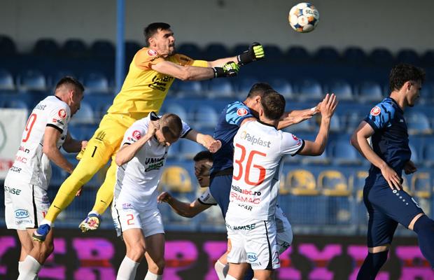 Hermannstadt s-a despărțit de jucătorul adus în iarnă! Anunțul oficial al sibienilor după retrogradarea în Liga 2
