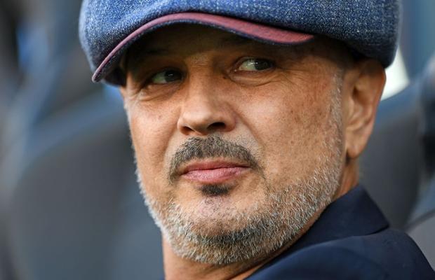 Sinişa Mihajlovici se revoltă după meciul contra echipei lui Chiricheș: „Ne tratează de parcă am fi 11 ucigaşi!”