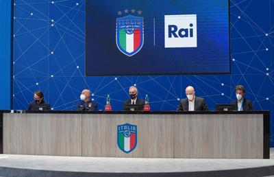 Emoții pentru Italia înainte de finala EURO » Trei cazuri de COVID în delegație
