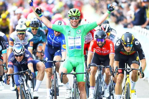 Mark Cavendish a egalat recordul legendarului Eddy Merckx de număr de succese în Turul Franței.