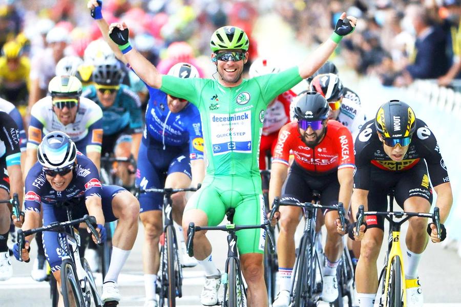 Mark Cavendish a egalat recordul legendarului Eddy Merckx de număr de succese în Turul Franței. START în Turul Franței, o cursă mamut de aproape 3500km, care pleacă din Florența! Cine sunt favoriții și o întrebare istorică: trece Mark Cavendish de Eddy Merckx?