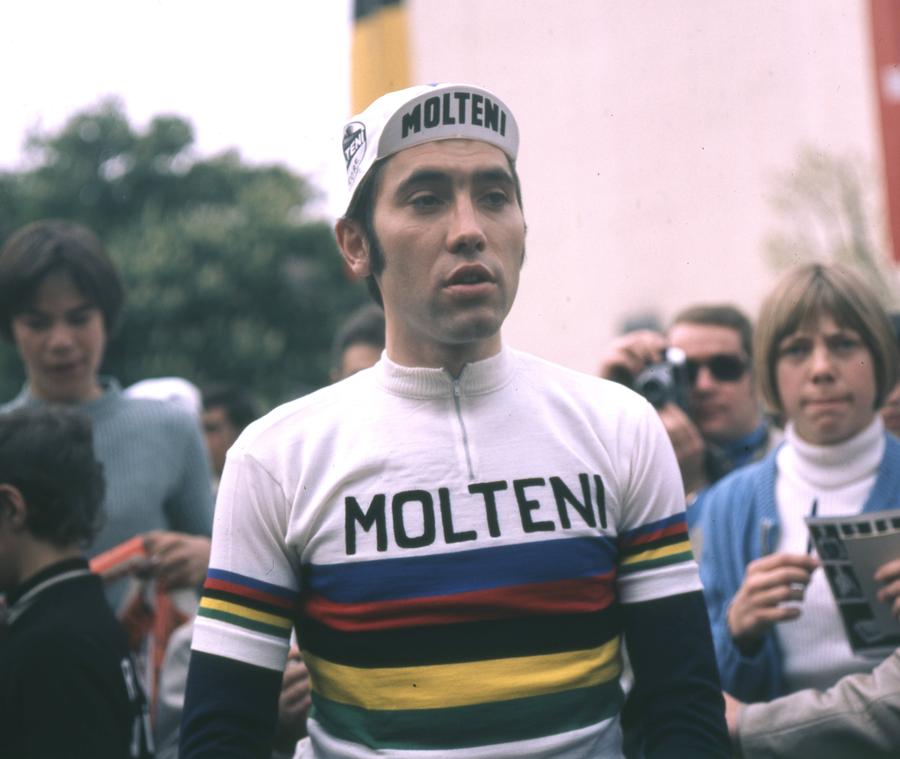 Eddy Merckx în tricoul de campion mondial de ciclism, foto: Imago Zi istorică: Mark Cavendish a egalat recordul lui Eddy Merckx de victorii de etapă în Turul Franței!