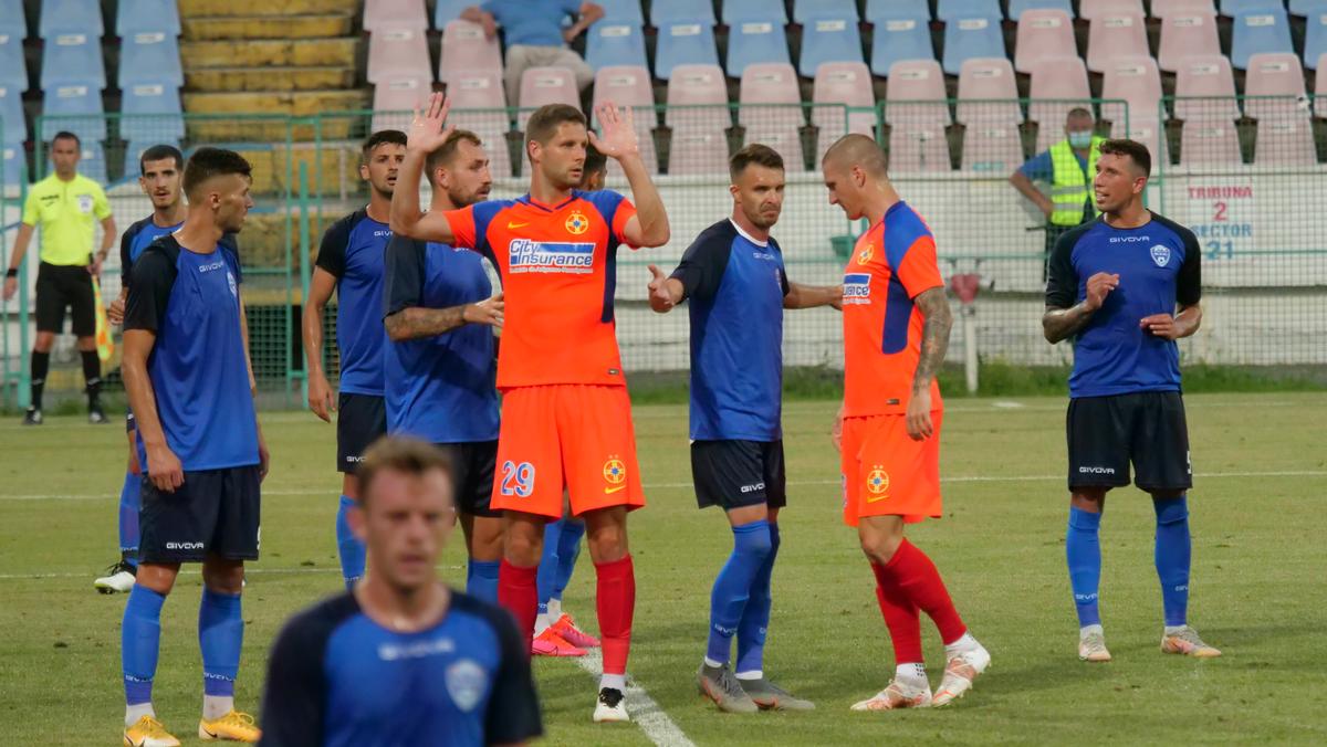 Gloria Buzău - FCSB 1-5 » Cum s-a descurcat nou-venitul Zdenek Ondrasek