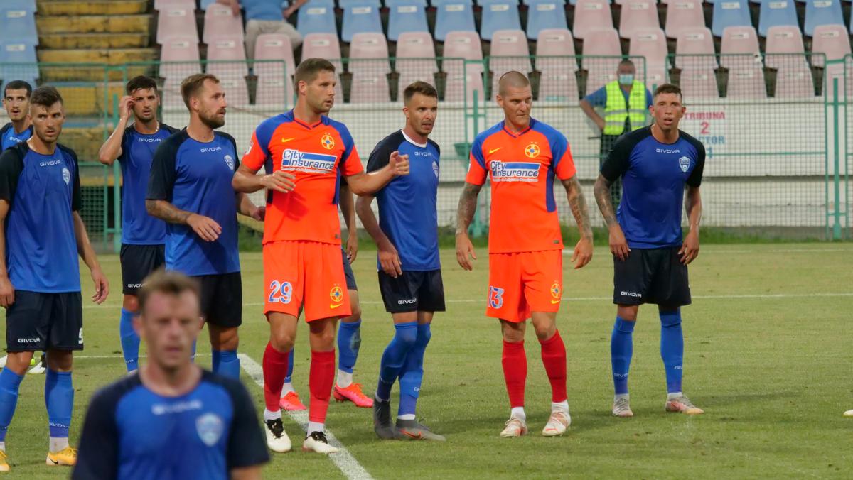 Au fost afișate cotele la titlu în Liga 1! » Marea favorită + cum stau Dinamo, Rapid și FCU Craiova