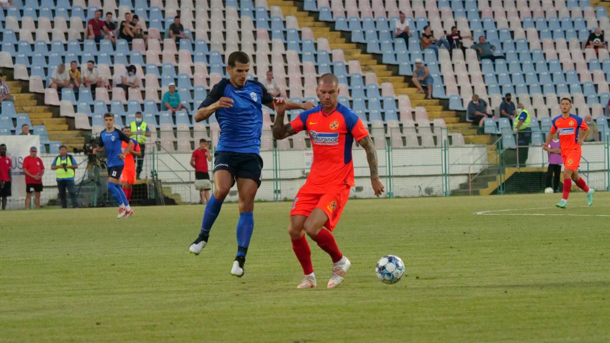 Au fost afișate cotele la titlu în Liga 1! » Marea favorită + cum stau Dinamo, Rapid și FCU Craiova