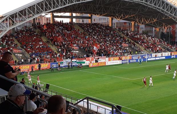 Protest în timpul Supercupei dintre CFR Cluj și Sepsi: „Mafia fotbalului!” + scandarea prin care fanii covăsneni au încins spiritele