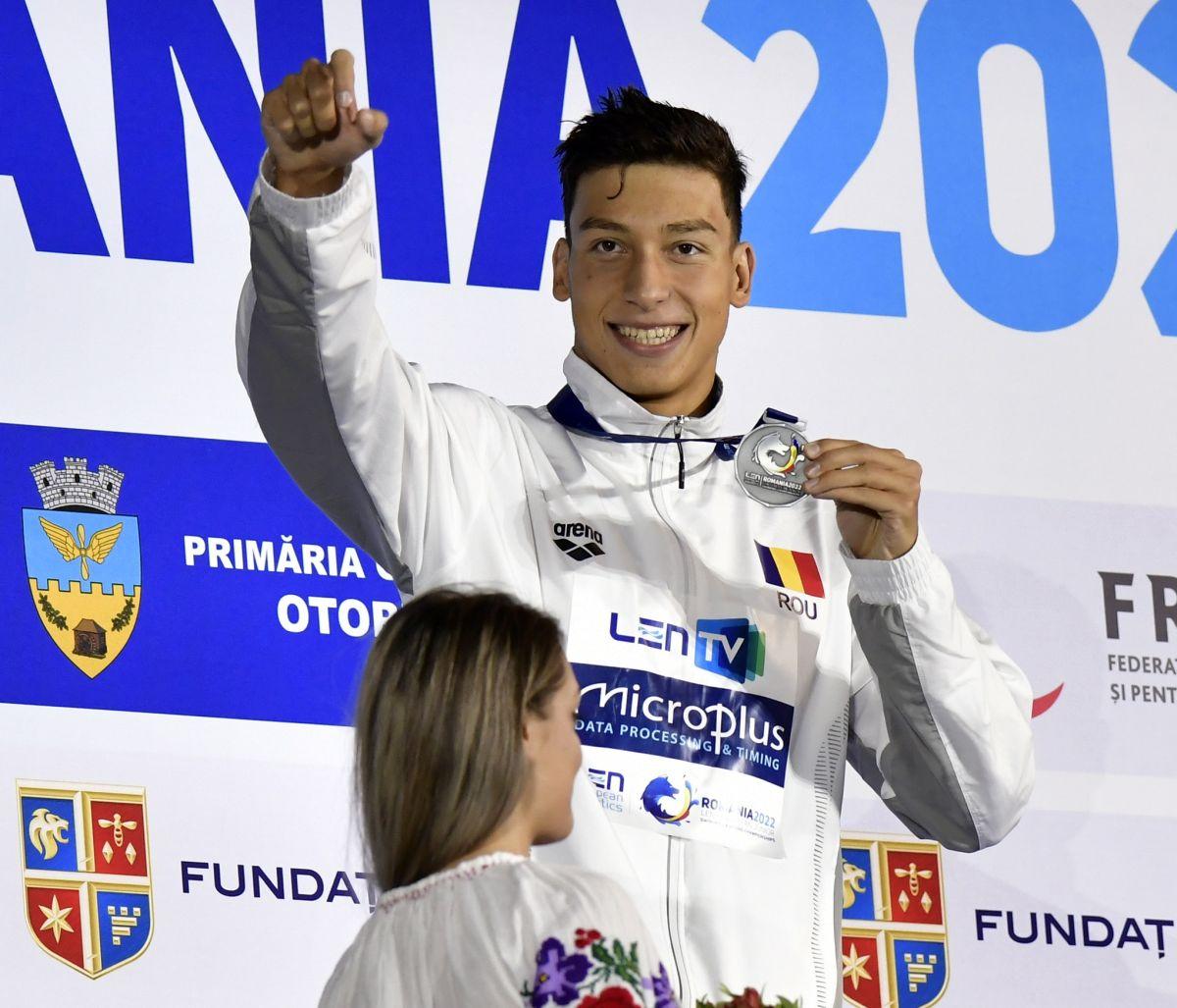 David Popovici, propunere pentru Simona Halep: „Abia aștept să o întâlnesc! Mi-ar plăcea să ne apucăm împreună de asta”