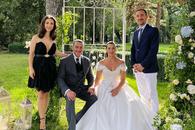 Imagini spectaculoase de la nunta Cătălinei Ponor » Și-a uimit invitații! Cum au apărut mirele și mireasa