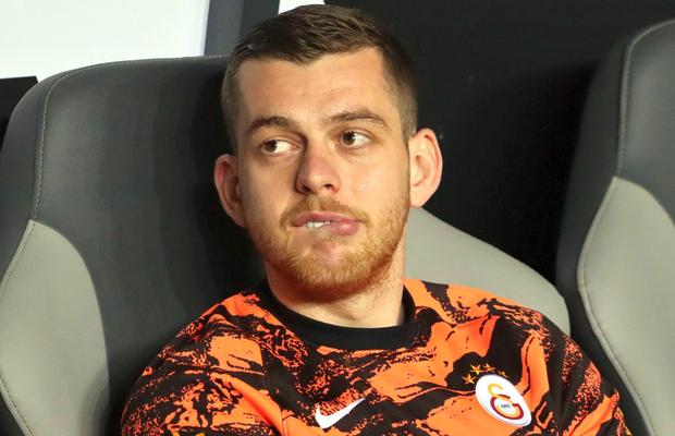 Alexandru Cicâldău pleacă iar de la Galatasaray » Turcii vor să aducă în locul lui un campion mondial cu naționala Argentinei