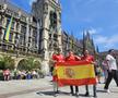 Spaniolii au făcut show în Marienplatz, francezii au rămas datori » Care a fost atmosfera în Munchen înainte de Spania - Franța + Agitație în fanzone