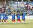 Fotbaliștii celor de la FCSB au ieșit la încălzire / foto: Ionuț Iordache