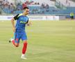 Fotbaliștii celor de la FCSB au ieșit la încălzire / foto: Ionuț Iordache