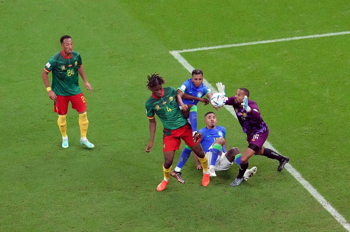 Ce portar și-a luat Dinamo! » În 2022 făcea un meci INCREDIBIL în fața Braziliei: i-a exasperat pe Neymar, Martinelli și Rodrygo