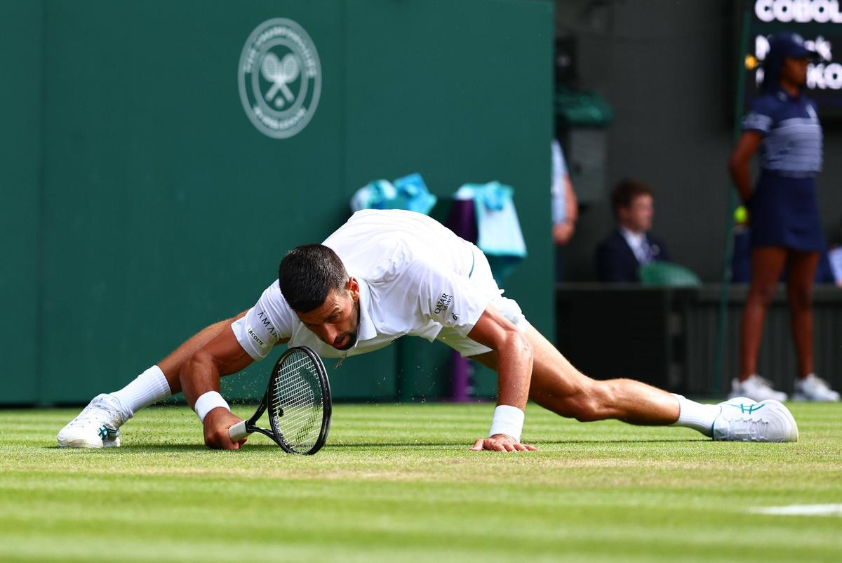 Novak Djokovic l-a depășit pe Roger Federer! Sârbul s-a accidentat în ultimul game, iar Jelena și-a pus mâinile pe cap
