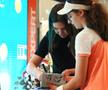 Simona Halep - sesiune de autografe pentru fanii din Iași Foto: Roxana Fleșeru