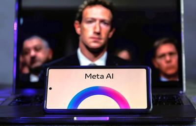 Orlando Nicoară sesizează un trend mondial incredibil: „AI-ul bate fotbalul! Programatorii costă acum peste 100 de milioane $”