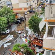 Dezastru în Mioveni, după furtună/ foto: Facebook @Aurel Costache