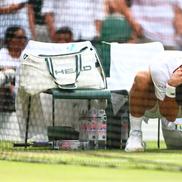 Novak Djokovic s-a calificat pentru a 14-a oară în semifinale la Wimbledon