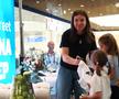 Simona Halep - sesiune de autografe pentru fanii din Iași Foto: Roxana Fleșeru