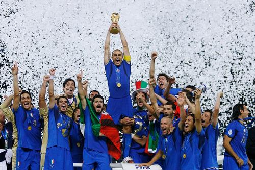 Trei episoade neștiute din vestiarul Italiei 2006, generația care a cucerit Campionatul Mondial. Foto: Getty Images