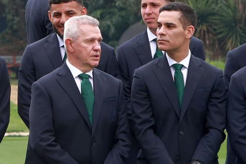 Rafa Marquez, în dreapta, alături de Javier Aguirre // foto: Imago Images