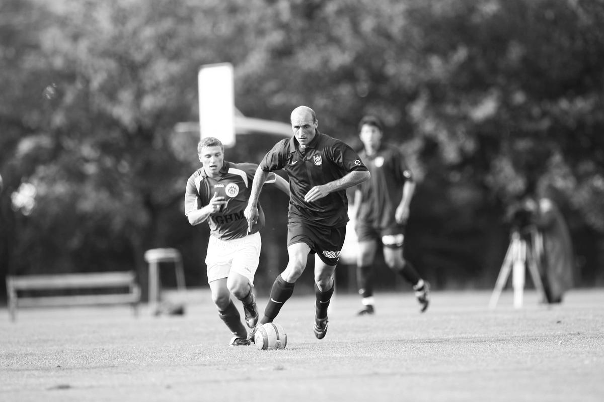 Gabi Mureșan, poze alb-negru