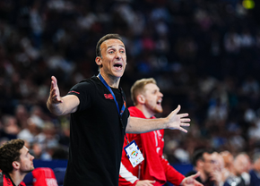 PSG visează la Liga Campionilor și transferă 6 jucători: Roberto Garcia Parrondo va fi noul antrenor
