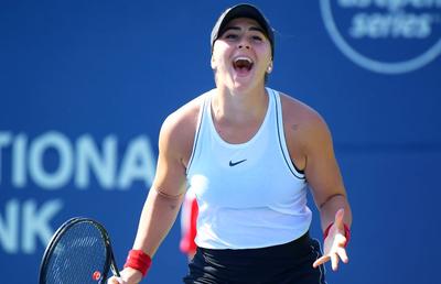 Andreescu - Pliskova 6-0, 2-6, 6-4 // VIDEO Bianca Andreescu a umilit-o pe Karolina Pliskova, ocupanta locului 3 WTA, și s-a calificat în semifinalele Rogers Cup!