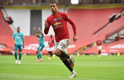 Fanii lui Manchester United au motive să fie fericiți » Noul lor idol a primit un card spectaculos în Ultimate Team!