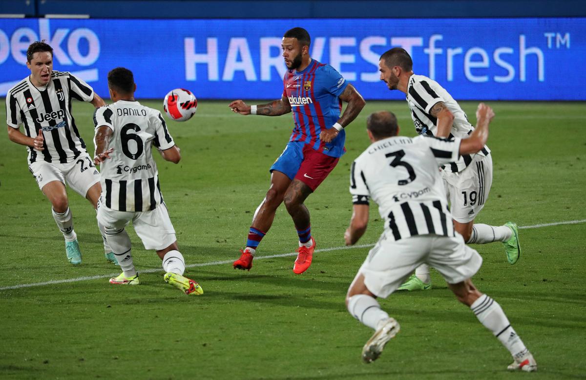 Barcelona, victorie la primul meci fără Messi! Catalanii au făcut scor în meciul cu Juventus » Trei jucători au fost huiduiți de fani