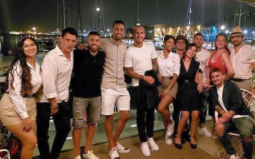 Messi, cină în Barcelona alături de Jordi Alba, Busquets, Verratti și Paredes/ foto MundoDeportivo