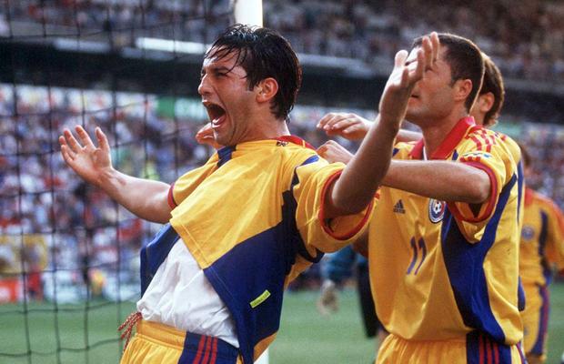 EPISODUL 8: România - Anglia 3-2, la EURO 2000. Contra i-a umilit pe Shearer și Owen, Mutu a jucat ca Hagi, iar Chivu și Belodedici au fost de top
