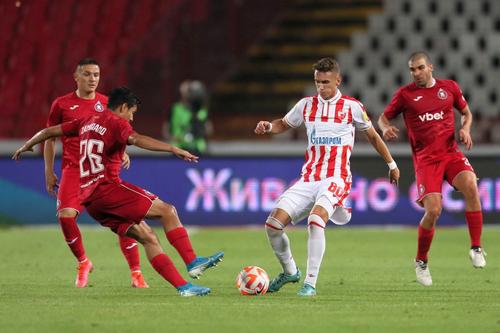 Pyunik - Steaua Roșie/ foto Imago