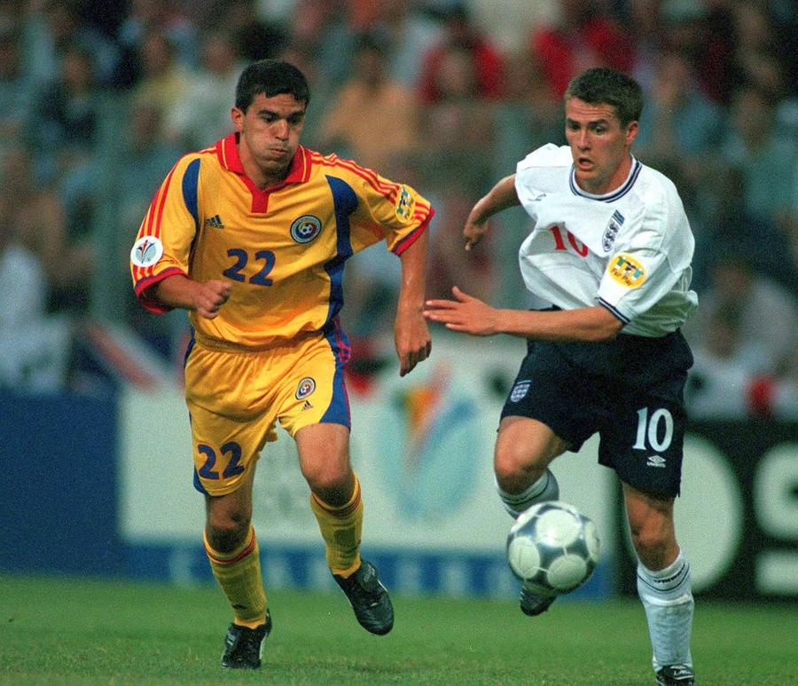 EPISODUL 8: România - Anglia 3-2, la EURO 2000. Contra i-a umilit pe Shearer și Owen, Mutu a jucat ca Hagi, iar Chivu și Belodedici au fost de top