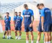 Distracție la antrenamentul FCSB » Cum i-a testat Neubert pe jucători + Charalambous s-a băgat la joc