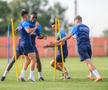 Distracție la antrenamentul FCSB » Cum i-a testat Neubert pe jucători + Charalambous s-a băgat la joc