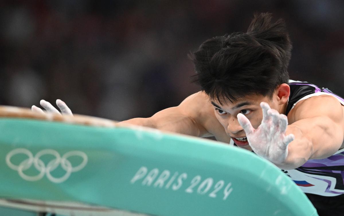 Carlos Yulo, al doilea medaliat olimpic cu aur din istoria Filipine