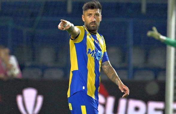 Paul Papp are meciurile lui! Fundașul a făcut din nou iureș la interviu: „M-am răstit la el. Suntem la fotbal, mânca-v-aș gura voastră! Iar mă «aprind»”