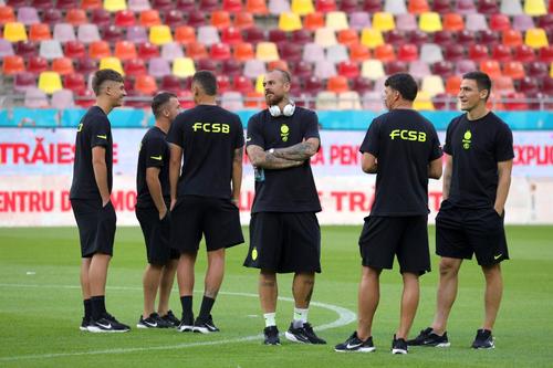 FCSB are mai mulți jucători indisponibili pentru meciul cu Unirea Slobozia
