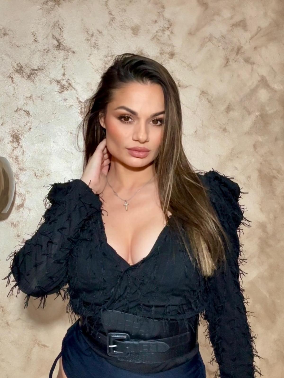 Influencerița cu peste 23.000 de urmăritori a „pus ochii” pe fotbalistul de la Dinamo: „Să văd dacă mă recunoaște”