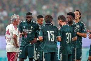 Jose Mourinho, despre transferul lui Real Madrid: „Săracul, a venit ieșit din formă”
