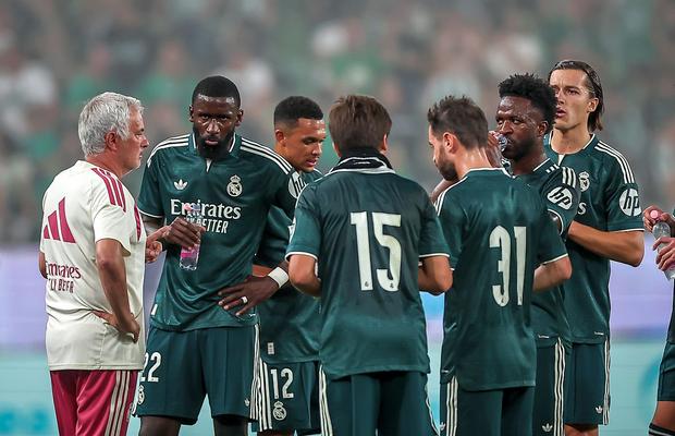 Jose Mourinho, despre transferul lui Real Madrid: „Săracul, a venit ieșit din formă”