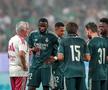 Jose Mourinho, alături de jucătorii lui în meciul cu Ferencvaros