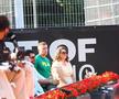 Victor Crivoi, urmărind-o pe Irina Begu la treabă